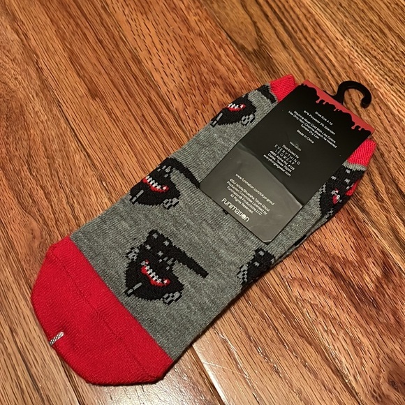 Tokyo Ghoul kaneki mask socks - Picture 2 of 3